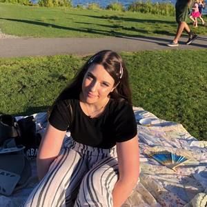 Meet your Posher, Riley